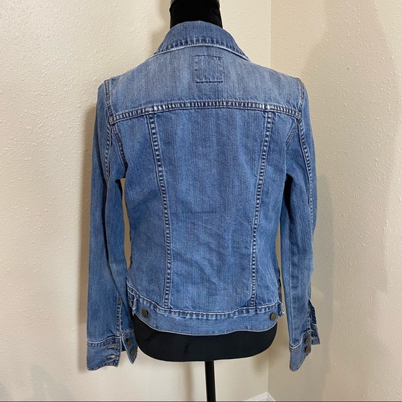 Denim jacket Medium Old Navy jean jacket - Picture 2 of 11